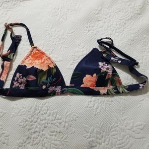 triangl swimwear Swim - Small Navy floral Triangl top triangl swimwear Swim - Small Navy floral Triangl top
